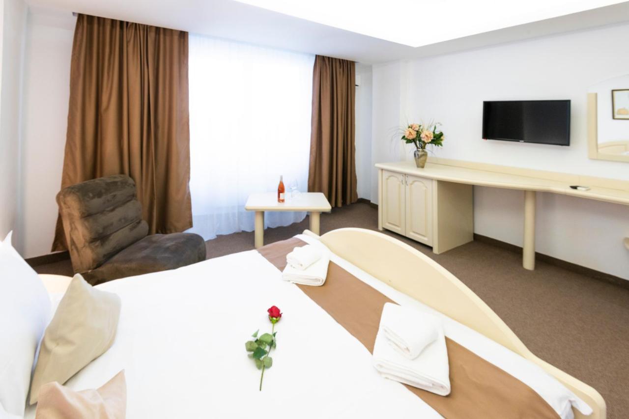 Hotel Randy Constanta Luaran gambar