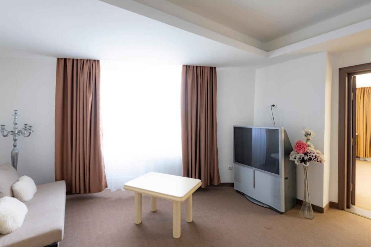 Hotel Randy Constanta Luaran gambar