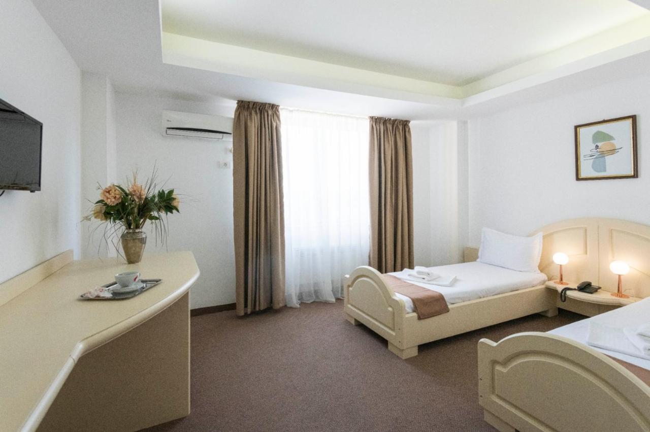 Hotel Randy Constanta Luaran gambar